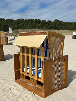 unser neuer Strandkorb am Strandaufgang 10 P