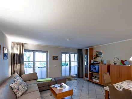 Wohnraum mit Schlafcouch