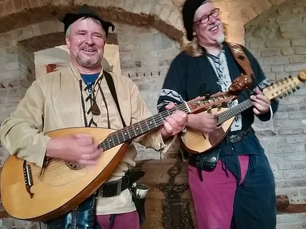 Rittermahl im Mellenthiner Schloß