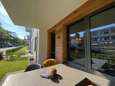 bestuhlte Terrasse (Osten)