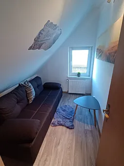 Kinderzimmer mit Schlafcouch 