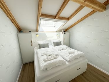 2. Schlafzimmer