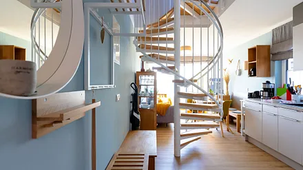 Wendeltreppe zur 1. Etage