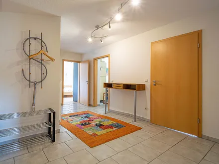 Der große Flur mit Zugang zu den Schlafzimmern