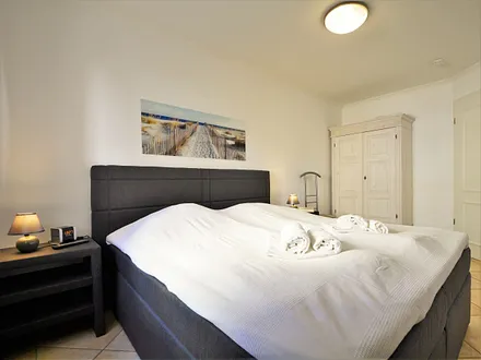 Das Schlafzimmer mit Doppelbett