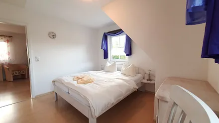 Bett (weil wichtig) die Dritte.