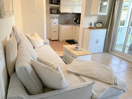 Wohnzimmer Blickrichtung Küche