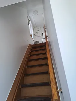 Treppe zur Ferienwohnung 