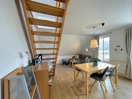 großer Wohn-/ und Essbereich