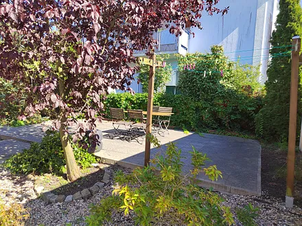 Gemeinschaftssitzecke im Freien