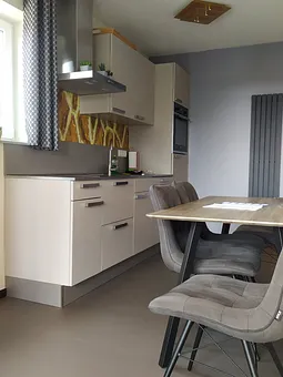 Blick auf die Küchenzeile