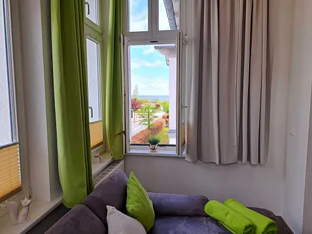 seitlicher Meerblick, Ausblick vom Wohnzimmer