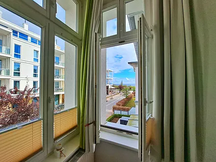 seitlicher Meerblick, Ausblick vom Wohnzimmer