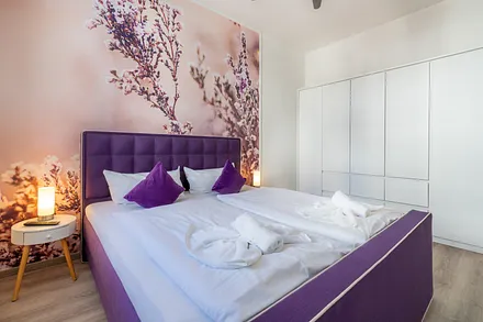 2. Schlafzimmer mit Doppelbett