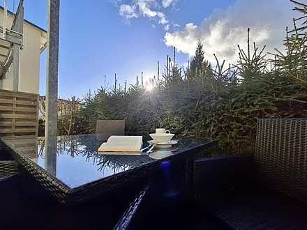 Terrasse (2025 saniert)