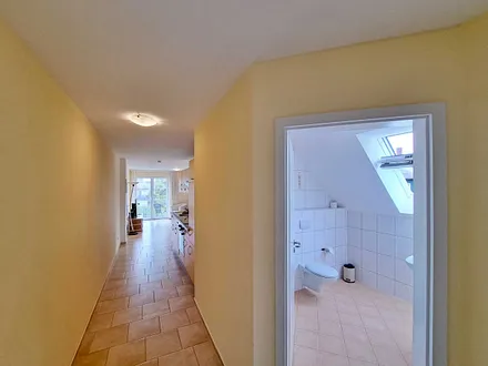 Flur und Eingangsbereich