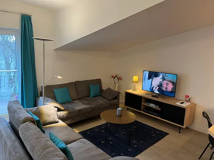 FW2, Wohnbereich (Radio, TV u. WLAN)