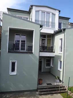 FW3, 1. Etage, 2 überdachte Balkone