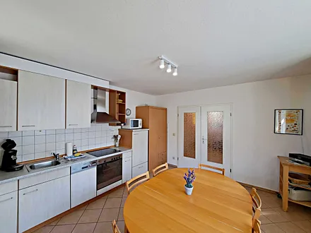 separate, voll ausgestattete Küche