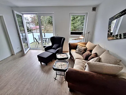 großzügiger Wohn- und Essbereich