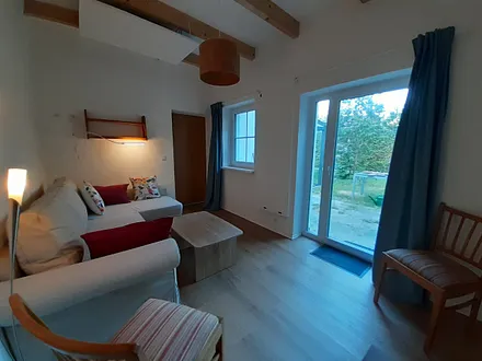 2. Schlaf- und Wohnraum