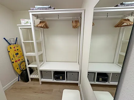 Begehbarer Kleiderschrank