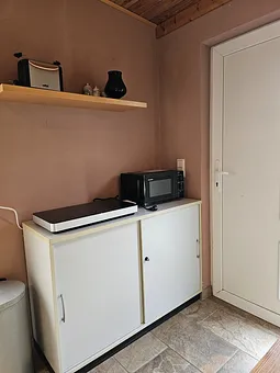 Duschecke (Abtrennung kommt bis Ende Juni)