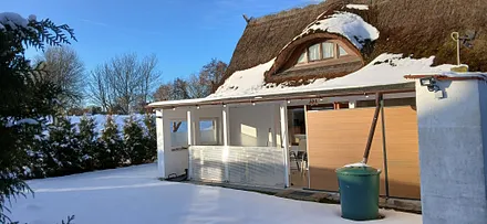 Winterbild Umbau 2.Terasse im Hintergrund der Deich