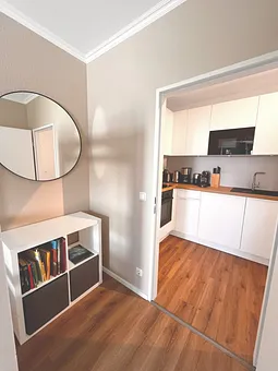 Kinderbücher und Spiele im Kinderzimmer