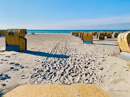 Der Strandzugang zum Südstrand nur rund 100 m entfernt