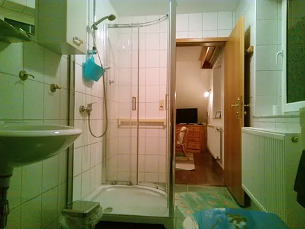 DU/WC Richtung Eingang