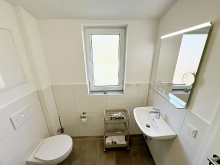 gefliestes Badezimmer