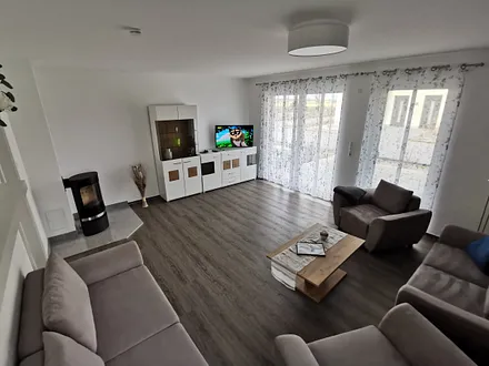 Wohnzimmer mit Holzkaminofen