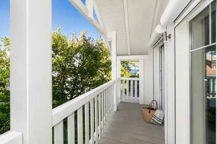 Balkon mit Meerblick