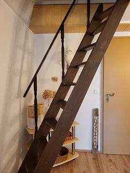 Raumspartreppe von unten