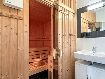Bad mit Sauna Erdgeschoß