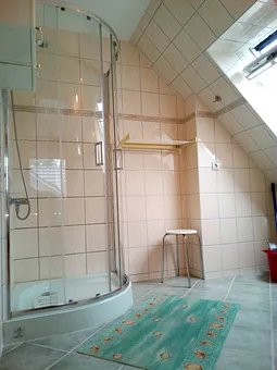 Dusche mit Seeblick, Fenster