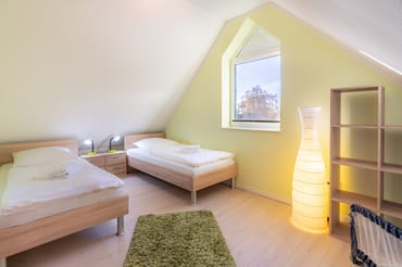 2. Schlafzimmer 