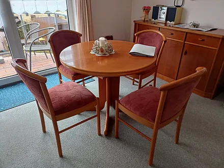 Essecke im Wohnzimmer