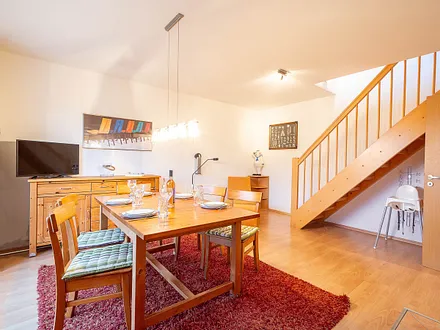 Der Essbereich in der unteren Etage