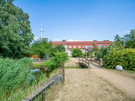 Das parkähnliche Grundstück der Residenz Dünengarten