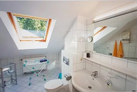 Bad mit Doppelwaschbecken