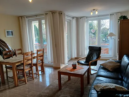 Wohnzimmer mit Essecke