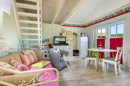 Das Wohnzimmer mit Tagesbett.