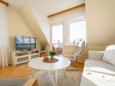 Der helle freundliche Wohnraum