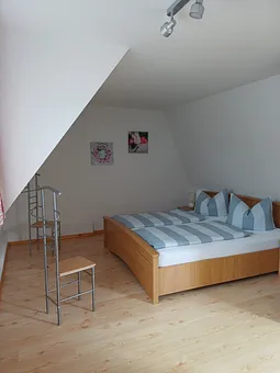 Schlafraum oben