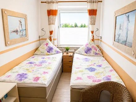 Schlafzimmer mit TV