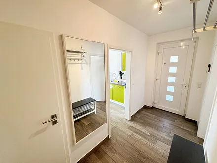 Eingangsbereich mit Garderobe