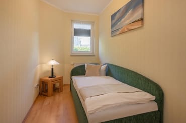 2. Schlafzimmer