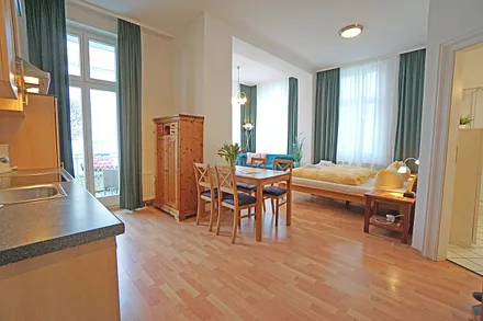 kombinierter Wohn- Schlafbereich